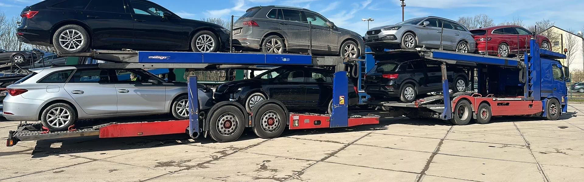 Samochody przygotowane do transportu